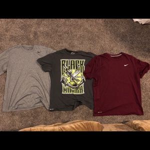 Three Nike Dri-Fit T-shirt’s Size L